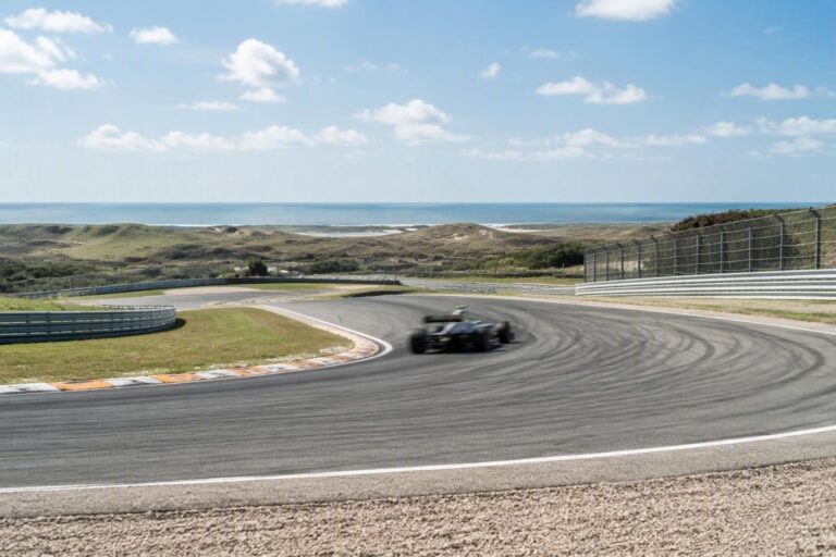 GP Olanda 2026: Norris conquista la pole, Verstappen in difficoltà