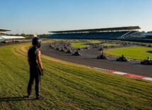 Max vs 100: il quattro volte campione del mondo di F1 affronta una gara impossibile