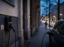 Perdite di energia durante la ricarica AC: confronto tra presa domestica e wallbox