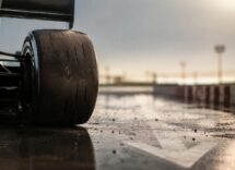Semi-slick su strada e in pista: pro, contro e set-up sicuro