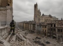 Supercella devastante a Cremona: guglia del Duomo danneggiata e oltre diecimila auto colpite