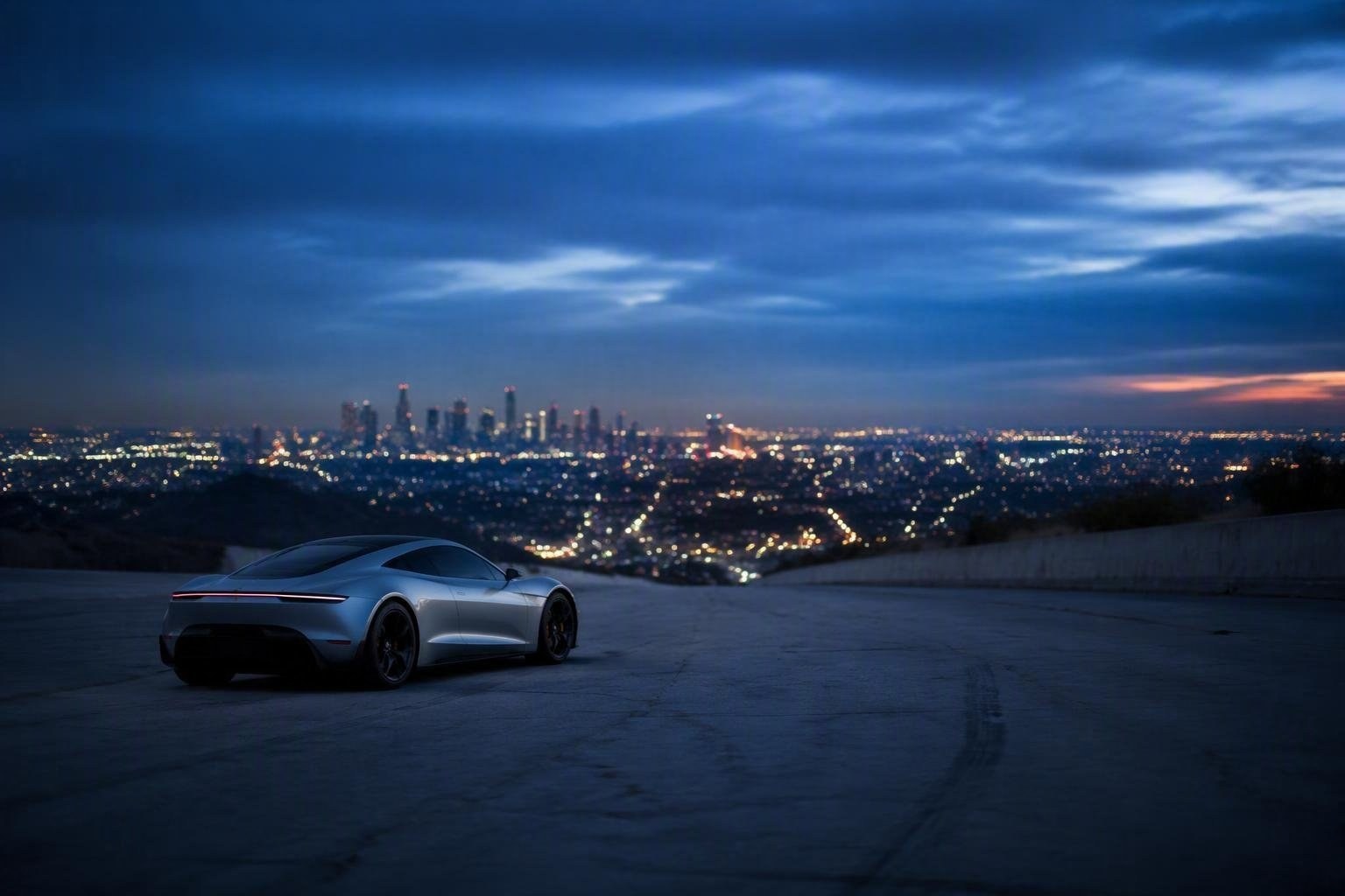 Tesla Roadster 2026: tutte le novità sulla nuova auto elettrica con tecnologia SpaceX