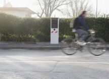 Furto di rame a colonnina Enel X a Corbetta, segnalato da un lettore