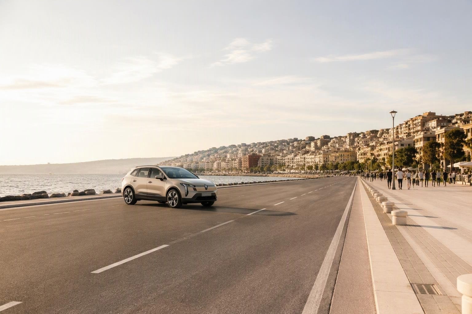 Skoda Peaq, il grande SUV elettrico da 5 metri, debutta in Italia