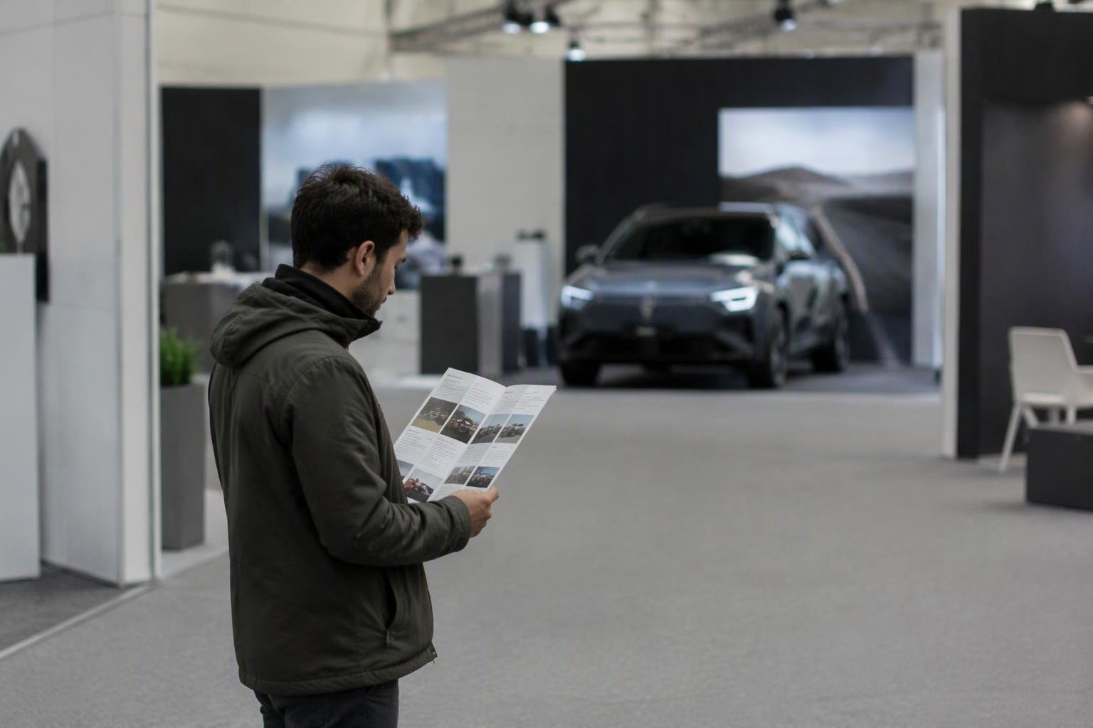Visita smart ai saloni dell’auto: stand, test e incontri