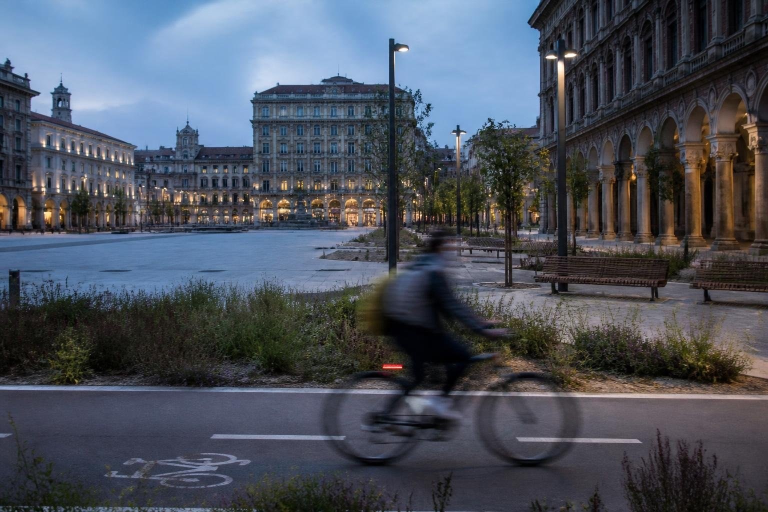 Come l'intelligenza artificiale ridisegna le piazze milanesi