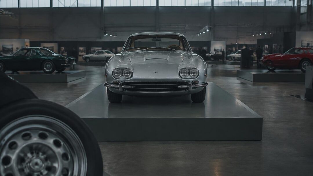 Lamborghini 400 GT compie 60 anni: la prima vera 2+2