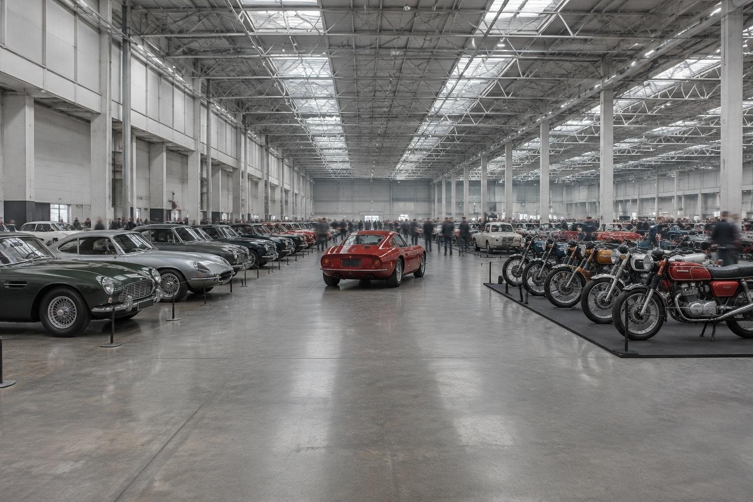 Le 5000 vetture storiche e le moto Honda da 40 anni a Bologna