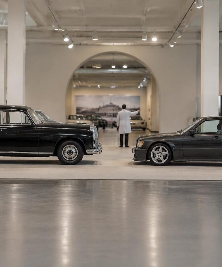 Mercedes 140 anni a Bologna: 300 D Adenauer e 190 E Evolution II