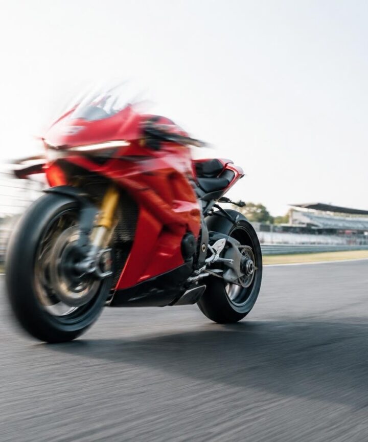 Panigale V4 MY27: potenza, aerodinamica e personalizzazione al top