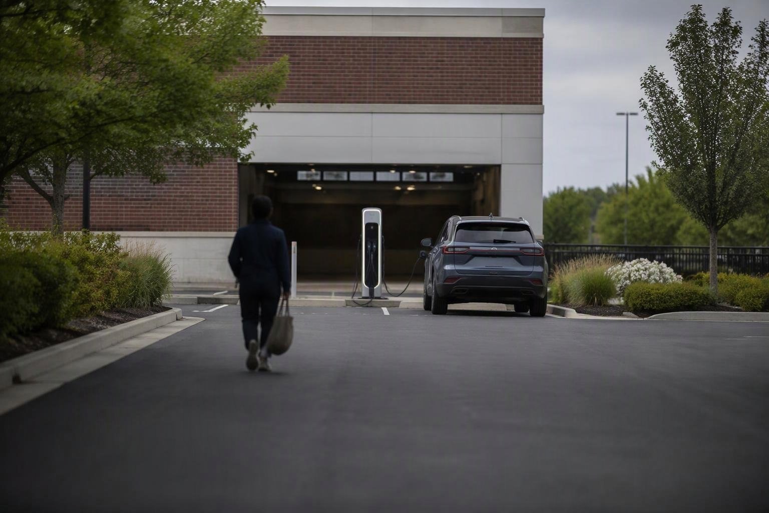 Rivenditori in USA lanciano reti di ricarica EV con Electrify America