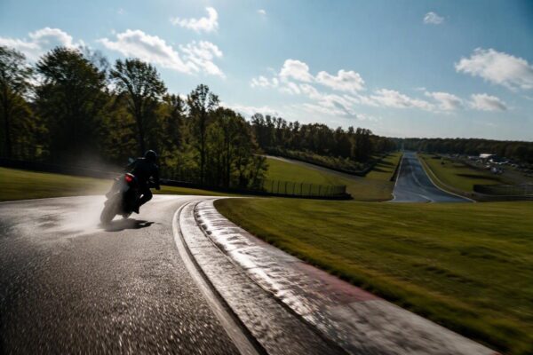 Quad Lock Superbike Championship Heats Up at Mid-Ohio Sports Car Course