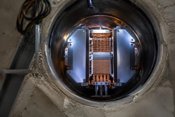 Solid-State Batteries Prove Themselves in Beijing's Extreme Underground Conditions