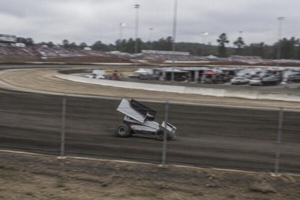 High Limit Racing: California Showdown Features Top Sprint Car Drivers