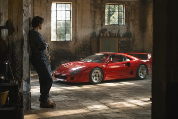 Lewis Hamilton Acquires Rare Ferrari F40 After 30-Year Garage Discovery