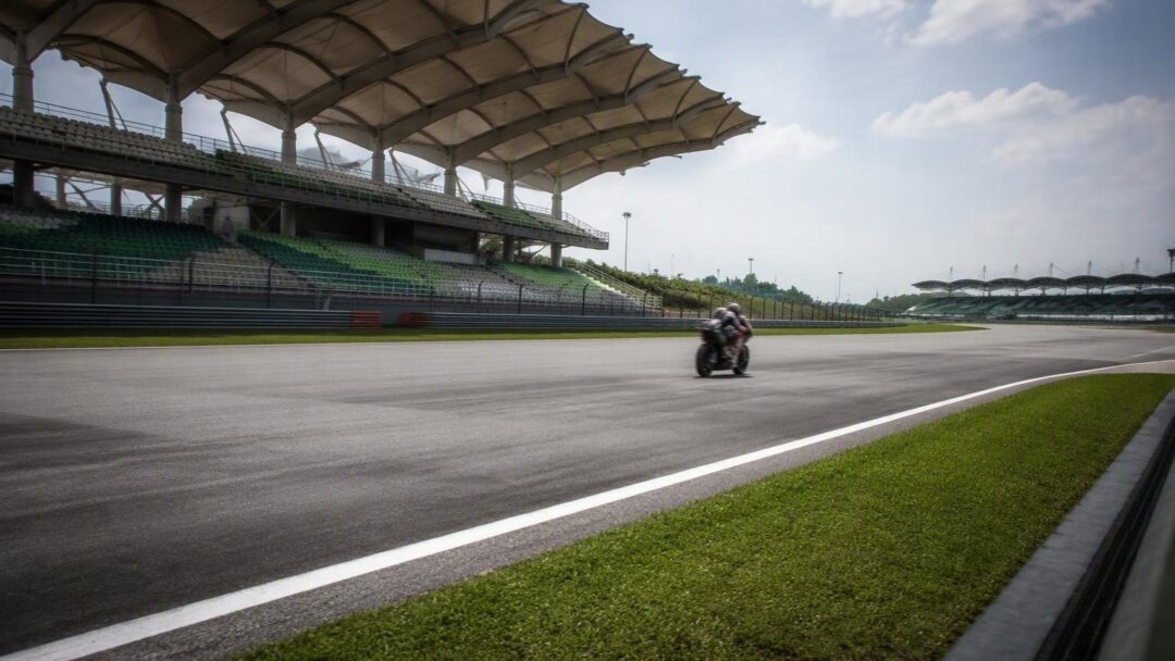 Mahdi Salem and Jake Paige's Sepang Circuit Results in the 2026 Moto4 Asia Cup