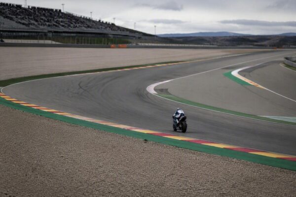 Moto2 Star Gonzalez Sets New Record in Spain