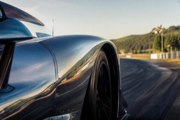 Nick Yelloly Secures Pole Position for Acura at Road America