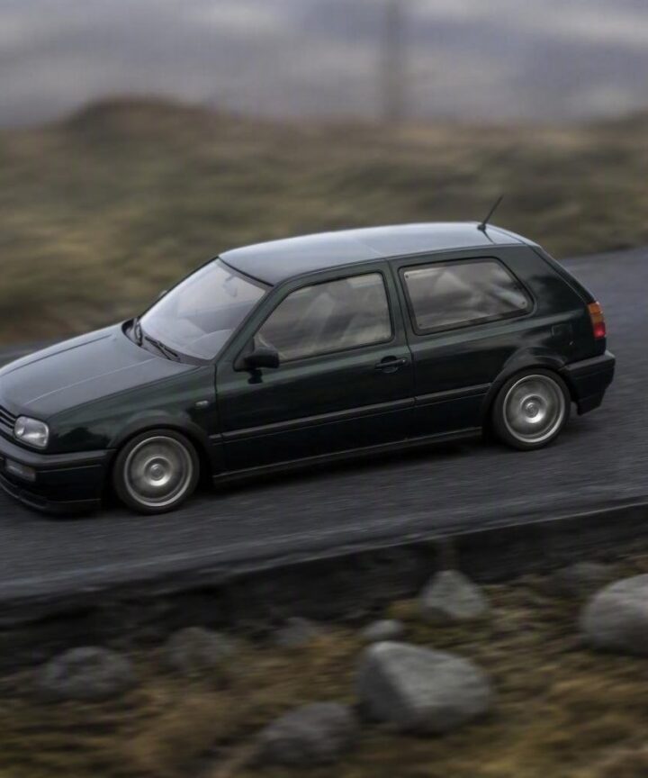 OttOmobile's 1:12 Scale Volkswagen Golf III VR6: A Detailed Review