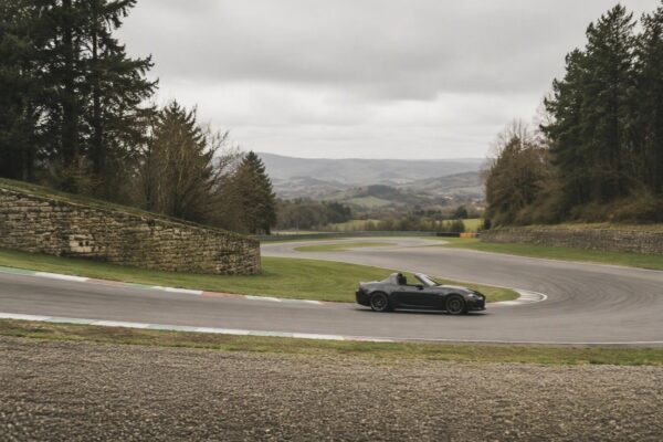 2027 Mazda MX-5 roadster gets new engine, Brembo brakes and Imola debut