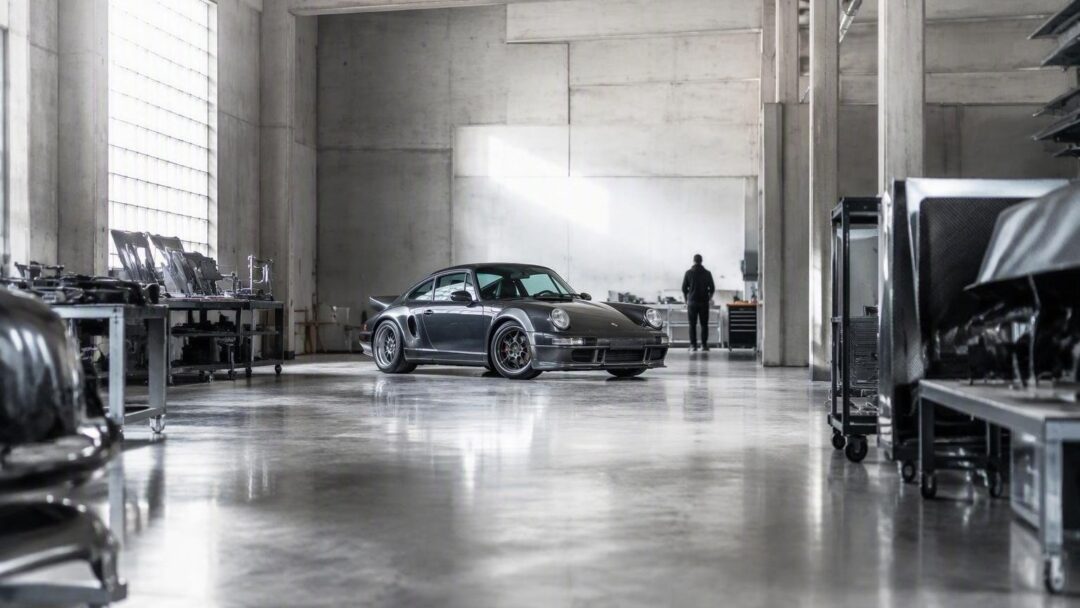 Porsche 964 Restomod: Pogea's Carbon-Fiber Masterpiece with 500 CV