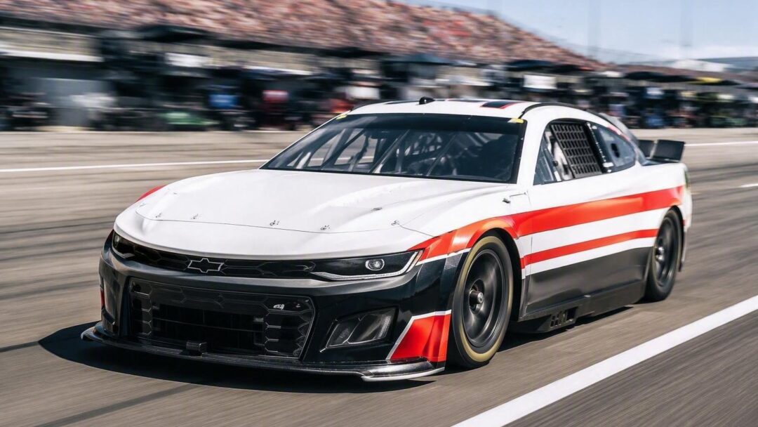 Ryan Blaney and Austin Cindric Face Crew Changes for Championship Push