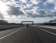 Fernandez aims to manage finger injury at Phillip Island