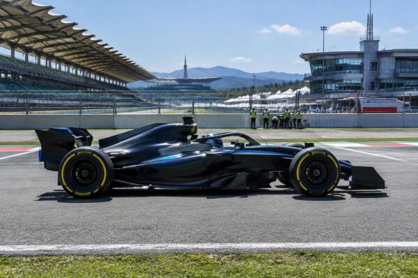 From Mansell’s 1991 retirement to a 2026 Sepang power-unit glitch
