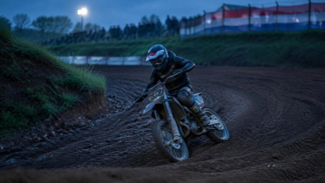 Herlings' twin victories lift Netherlands onto MXoN podium