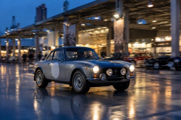 Historic motor show highlights Bertone, Munari and new design contest