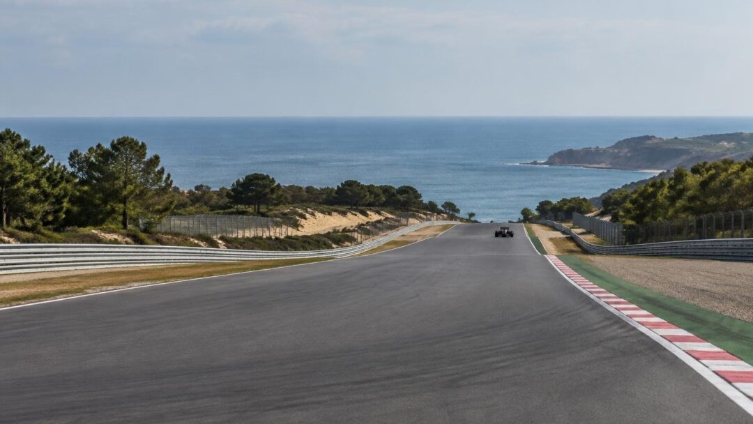 Portimao GT World Challenge sees Verstappen finish ninth after strong stint
