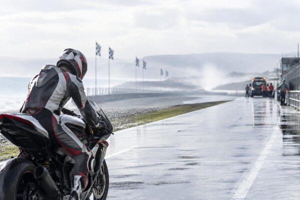 Rain and visibility issues force end to Phillip Island MotoGP