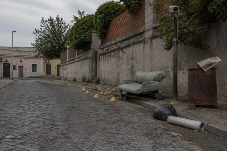 Telecamere e fototrappole: così San Giorgio a Cremano combatte l’abbandono dei rifiuti