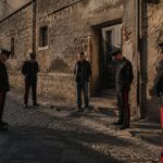 Carabinieri fermano a Mondragone un quarantenne violento