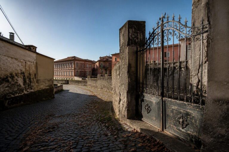 Criticità sismiche chiudono la scuola Gino Auriemma a Somma Vesuviana