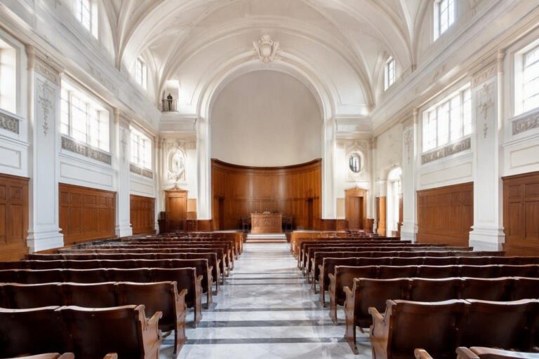 Incontro tra il deputato e gli studenti: storia e Costituzione