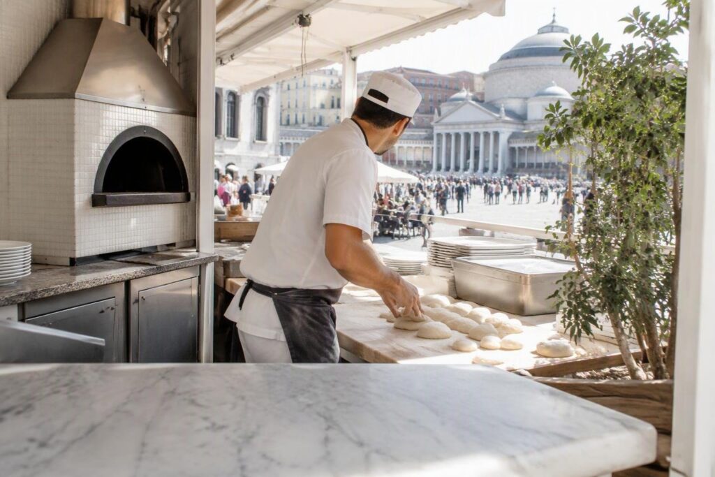 Napoli in 48 ore: guida tra street food e cultura