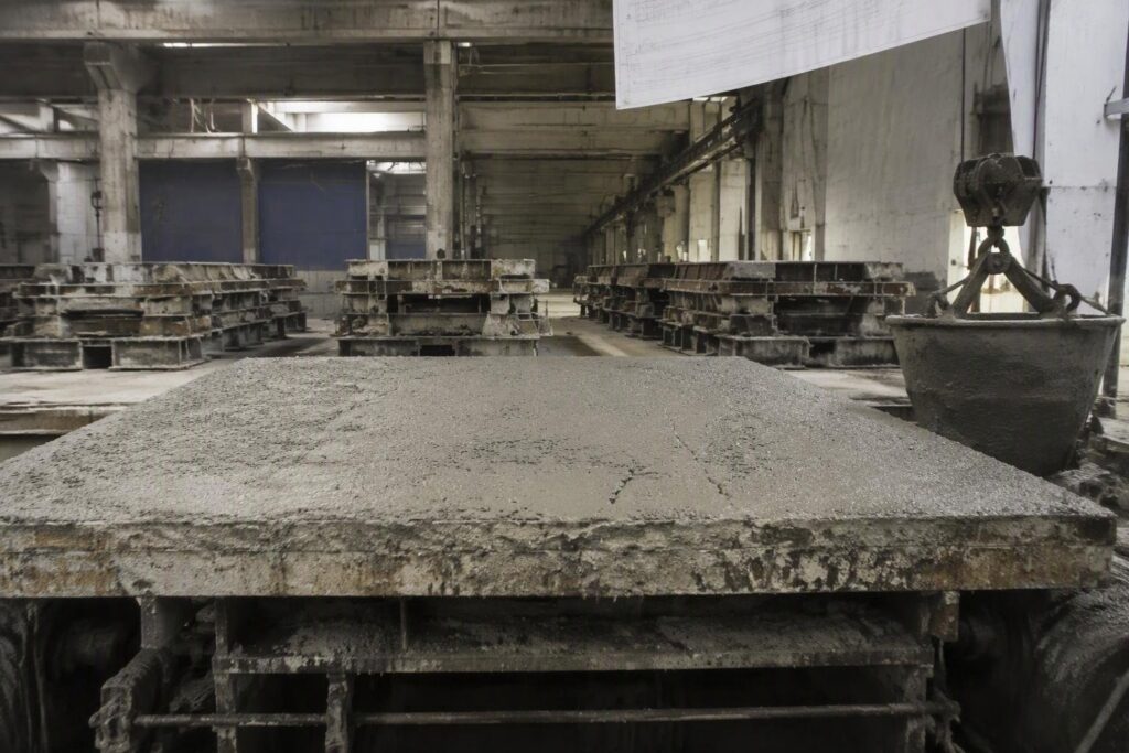 Scandalo nei lavori AV Napoli-Bari: tangenti, sfruttamento e calcestruzzo difettoso