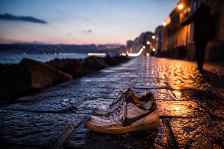 Scarpe per camminare a Napoli: guida essenziale