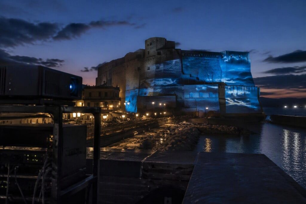 Spettacoli di videomapping a Bacoli e Napoli per l’America’s Cup