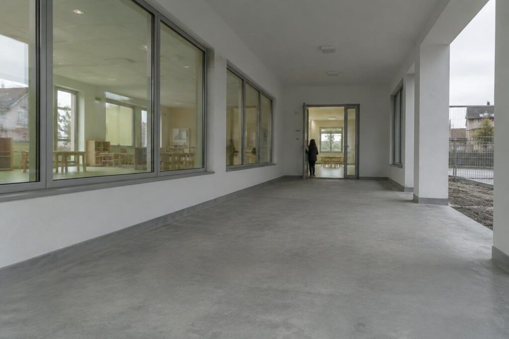 Riconsegnate le aule di via San Giovanni De Matha: ritorno a scuola