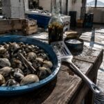Violenza in pescheria di Pianura: Peppe Di Napoli colpito da una chiave