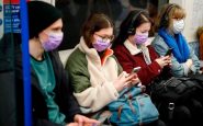 covid: wearing masks until 2021