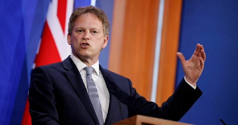 Grant Shapps will simplify international travel yet keep people safe