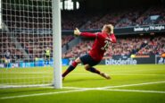 craig gordons stunning save leads hearts to victory over dundee 1768158461