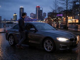 Exploring the 2018 BMW 2.0 D R-Sport 4DR Automatic: Features and Financing