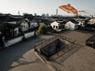 Exploring the Art and Engineering of Kites Across Cultures
