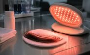 Exploring the benefits of red light therapy for hair restoration