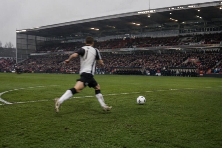 Cyle Larin's Brace Leads Southampton to 5-1 Triumph Against Millwall