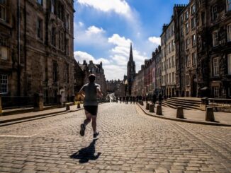 Edinburgh Property Market: First-Time Buyers Prioritize Location Over Cost